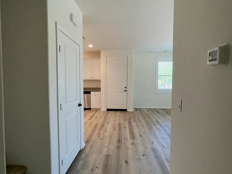E Santa Clara Ln — Photo 7