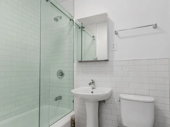 215 East 29th Street image 6 of 6