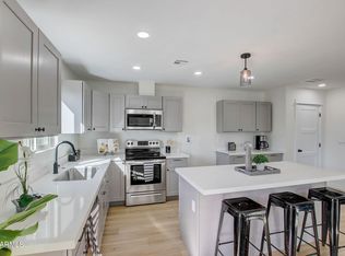 2516 E Broadway Rd, Phoenix, AZ 85040