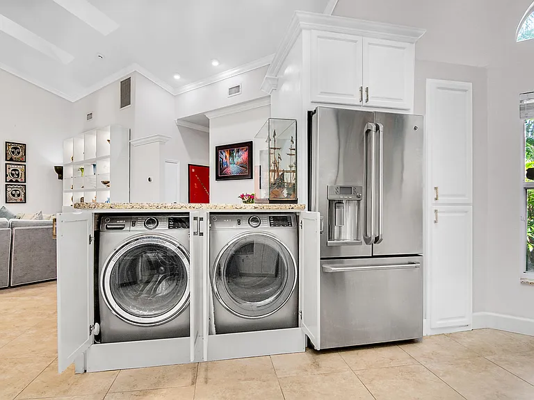 2102 Mahogany Pl — Photo 15