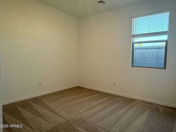 5th image of 2446 E SPUR Drive