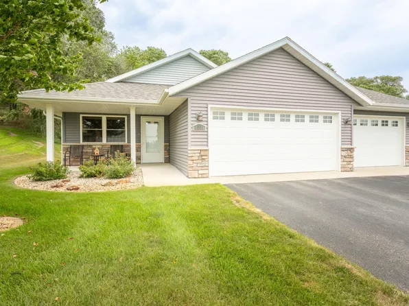 2211 Ridgedale Dr SE, Alexandria, MN 56308