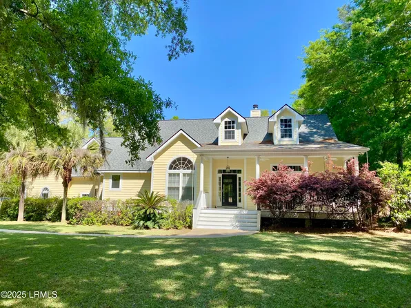 50 Garden Grove Ct, Beaufort, SC 29907