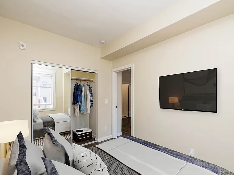 750 O'Farrell — Photo 4