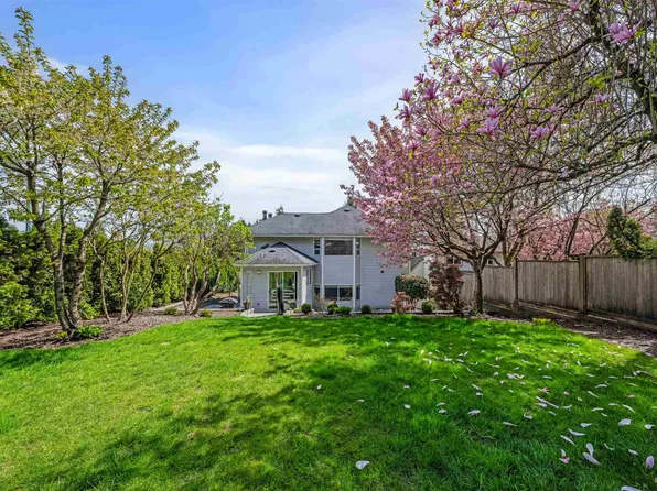 532 Riverview Cres, Coquitlam, BC V3C 5A7