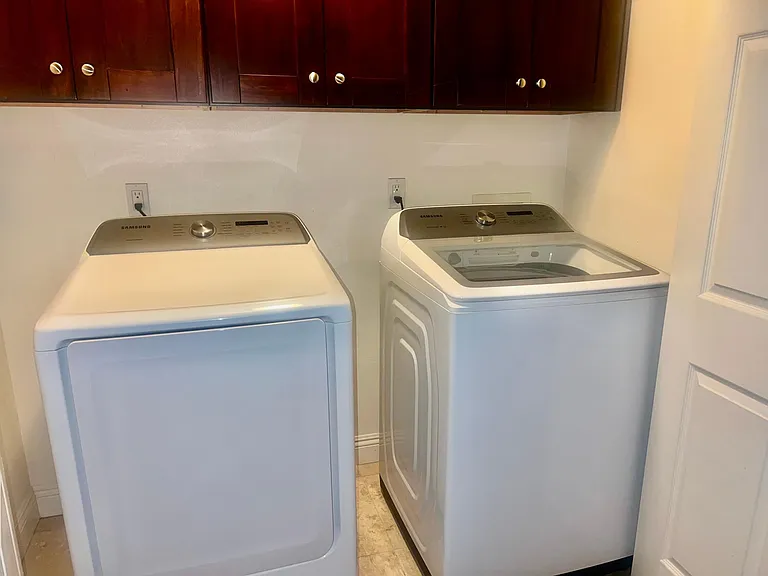 Washer/Dryer available for use. Located on the 2nd floor behind closable Laundry area doors. Host will provide Laundry Soap, Fabric Softener and Dryer sheets. There will be an Iron & Ironing board available for use in the adjacent supply closet.