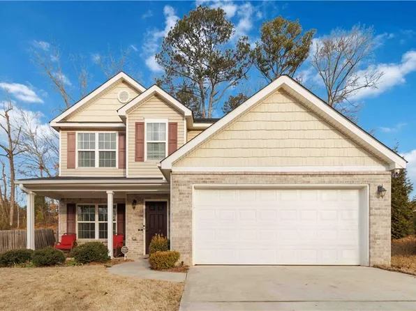 1562 Pointe South Cir, Bethlehem, GA 30620