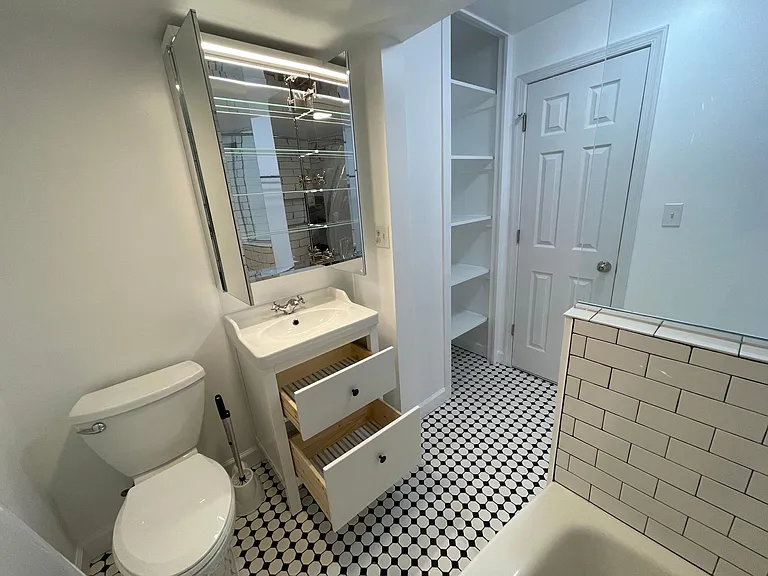 2030 F St NW #301 — Photo 20