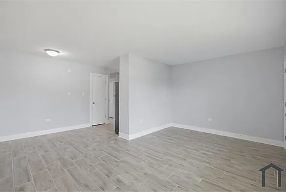 1 bed, $1,300 — Photo 4