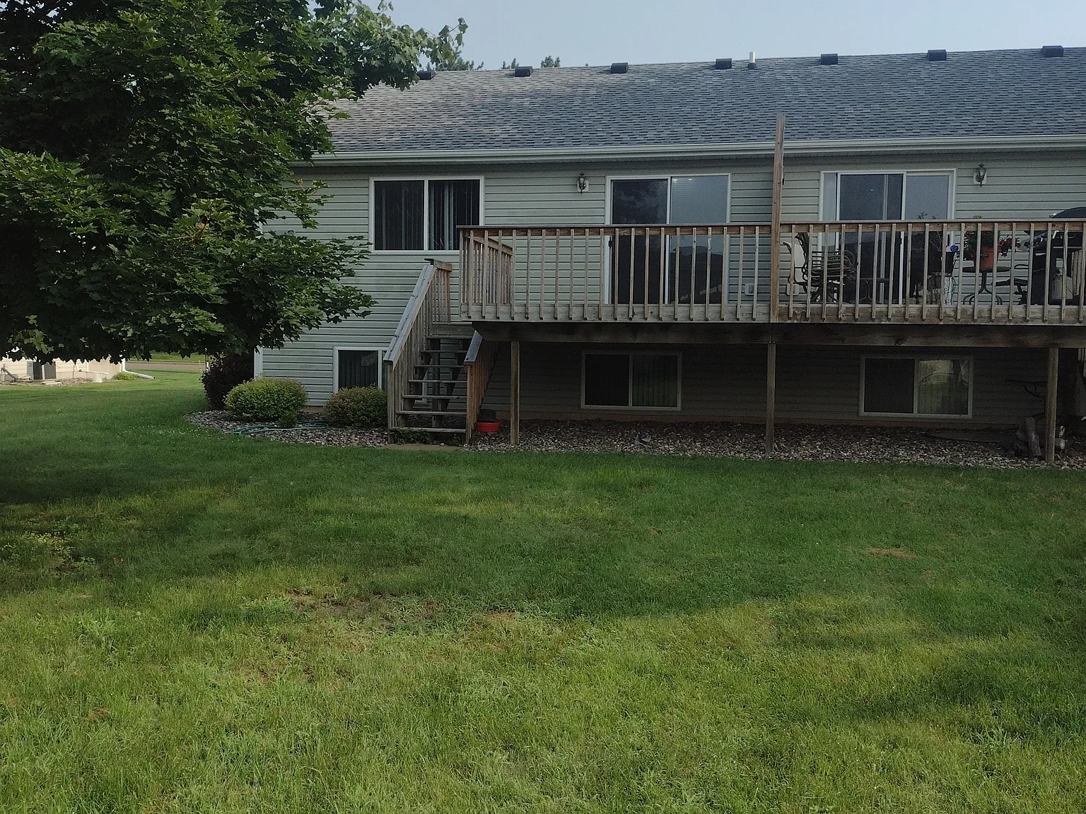 1023-1025 Pine Cone Lane - 1025 — Photo 2