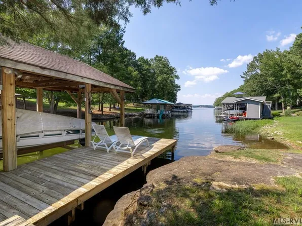 139 Persimmon Ln, Littleton, NC 27850