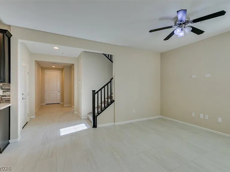 2549 Sable Ridge St — Photo 14