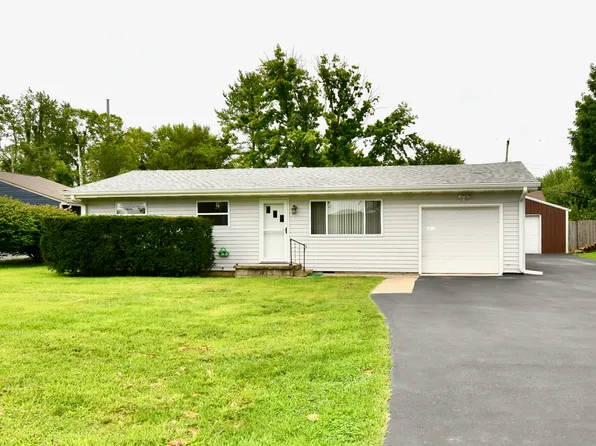 3813 W Smith Valley Rd, Greenwood, IN 46142