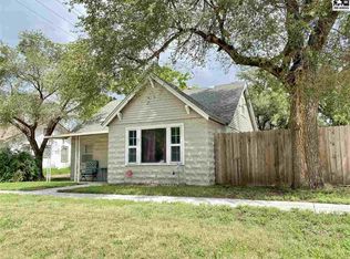 506 W 11th Ave, Hutchinson, KS 67501