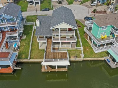 12821 E Barcelona, Galveston, TX, 77554