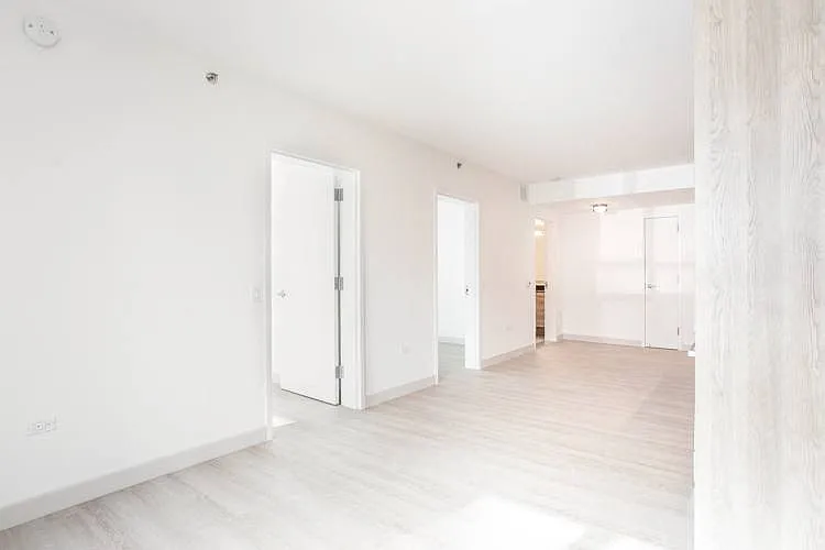 33 8th at Trinity Place — Photo 42