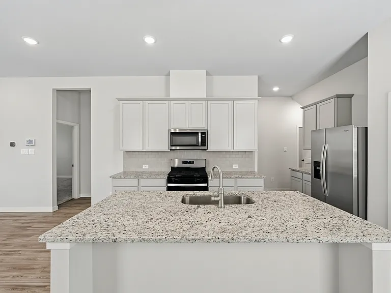 21106 Armstrong County Dr — Photo 11