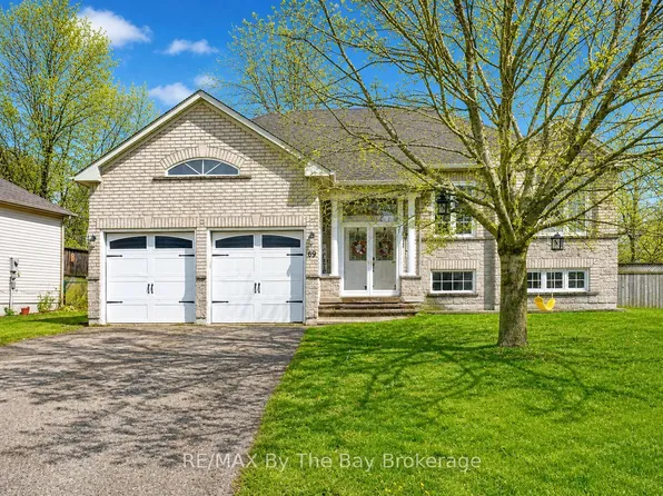 69 Caribou Trl, Wasaga Beach, ON L9Z 1N3