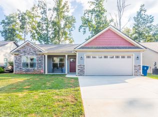 431 Split Oak Ln, Inman, SC 29349