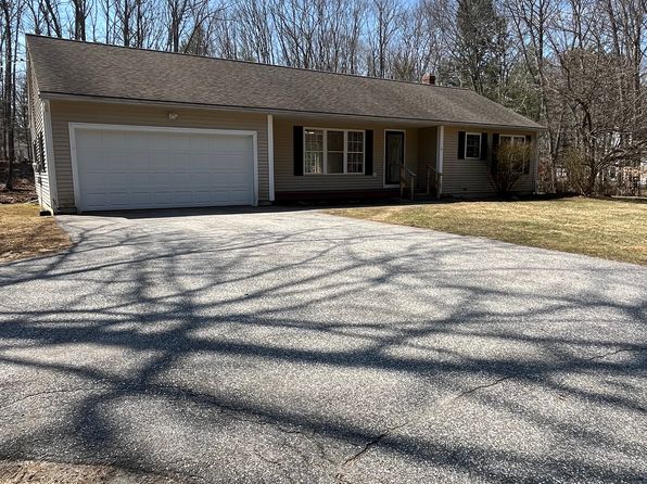 4 Briarwood Ln