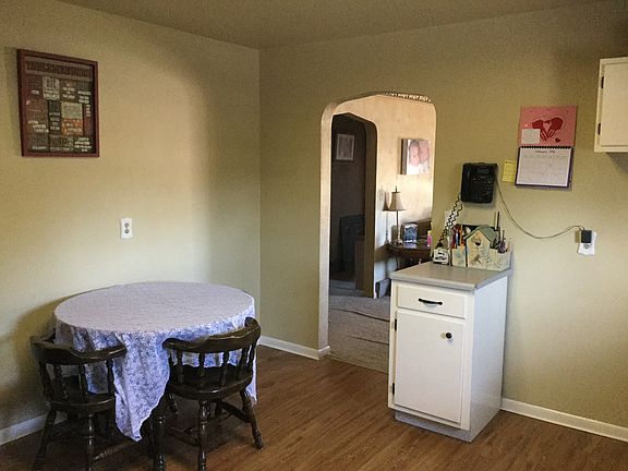 Another view of kitchen 