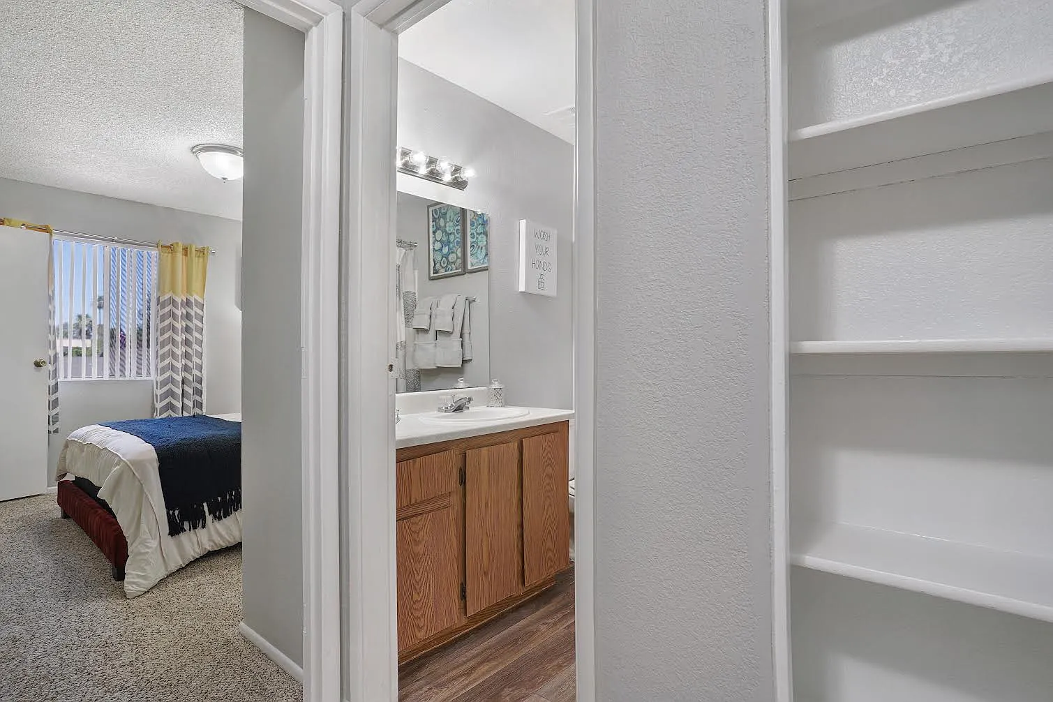 Falcon Glen Apartments — Photo 3