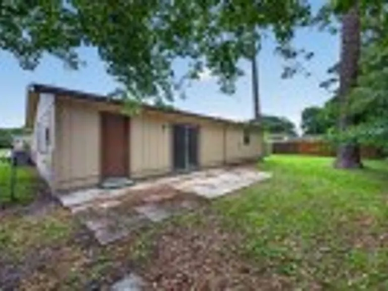 1083 Stokes St — Photo 30