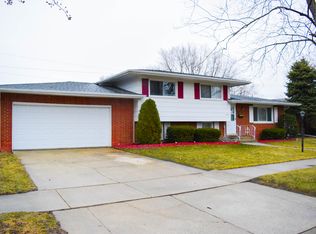 3050 191st St, Lansing, IL 60438