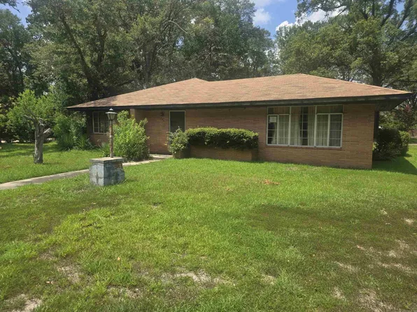 2001 W 34th Ave, Pine Bluff, AR 71603