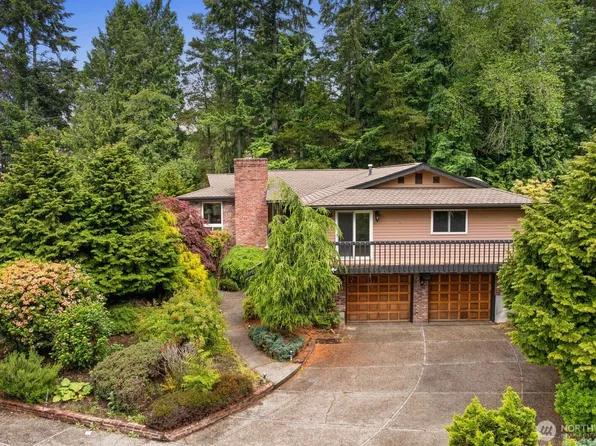 7011 165th Place SW, Edmonds, WA 98026