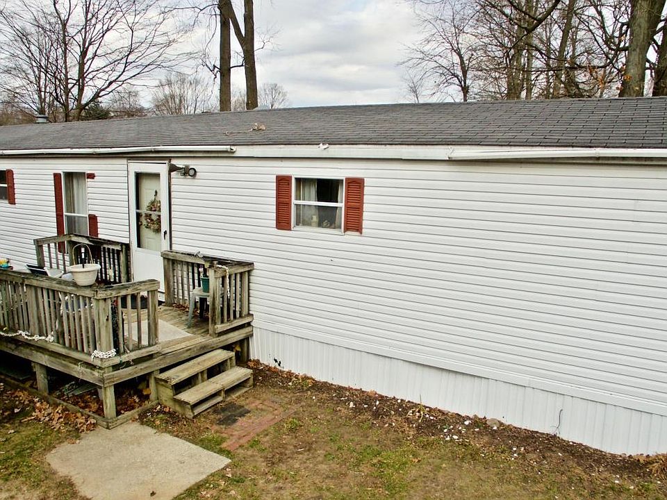 1st image of 4045 E Shore Dr