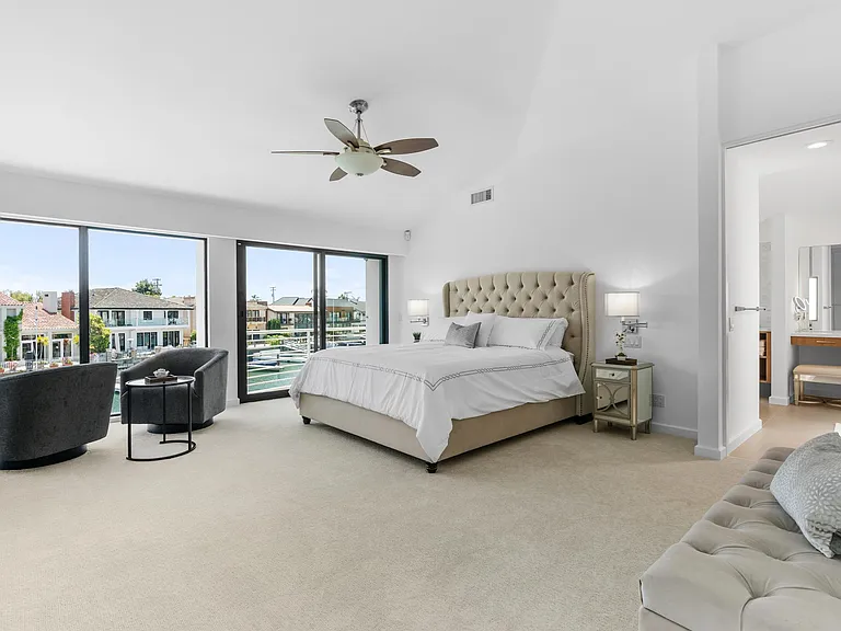 715 Bayside Dr — Photo 27
