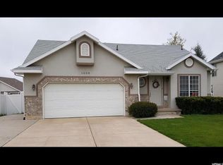 1208 E 3075 N, Layton, UT 84040