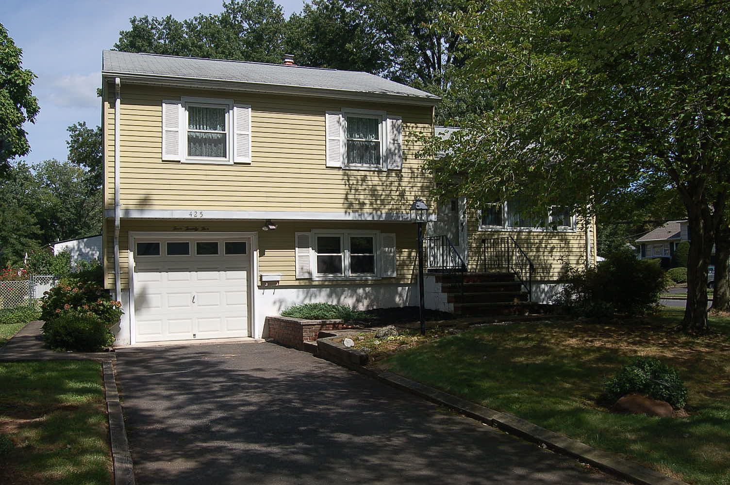 425 Joan St, South Plainfield, NJ 07080 Zillow
