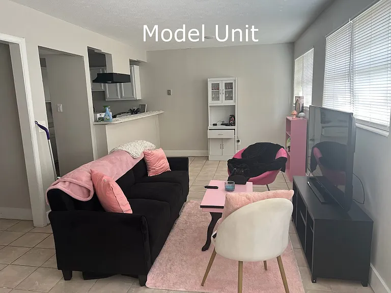 603 Woodbine St #2 — Photo 1