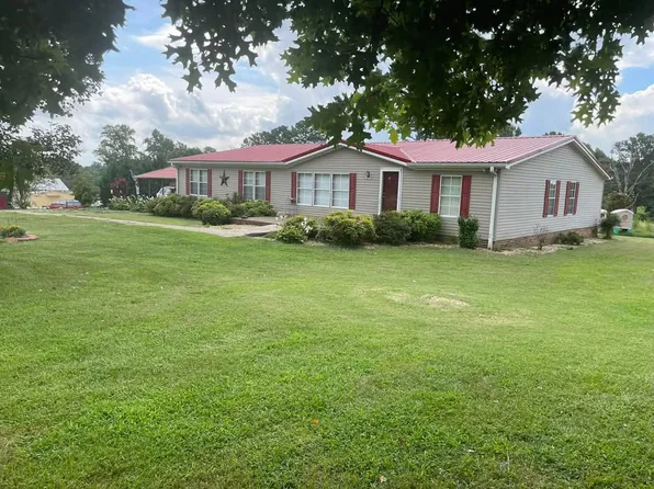 2807 Moxley Rd, Boonville, NC 27011