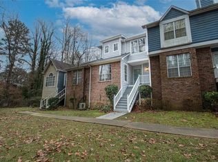 1084 Old Saybrook Ct, Stone Mountain, GA 30083