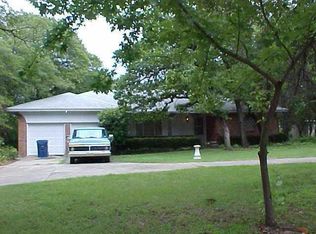 1930 Overholser Dr, Choctaw, OK 73020