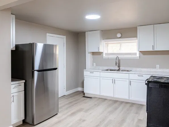 1001 Main Ave, Kaukauna