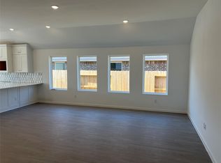 2142 Mosaic Valley Ct, Angleton, TX 77515