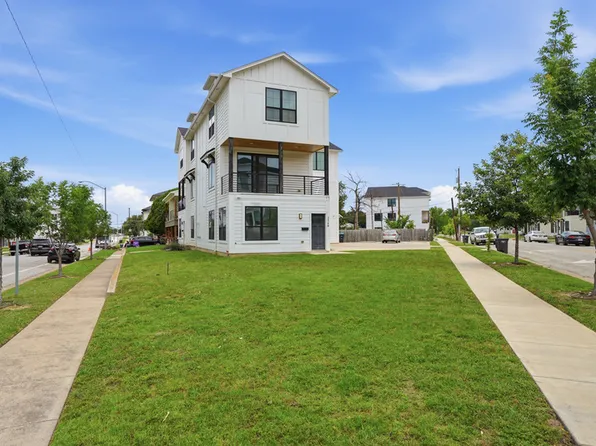 2340 Benbrook Dr, Fort Worth, TX 76110