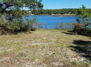 5125 Pine Ridge Dr, Chipley, FL 32428