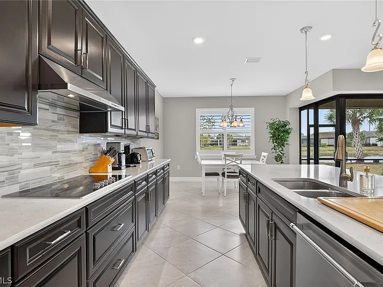11279 Thurston Chase — Photo 13