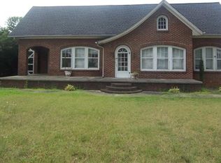 699 W Main Ave, Taylorsville, NC 28681