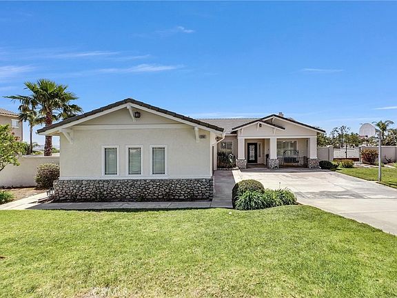 5th image of 12661 Ridgecrest Dr