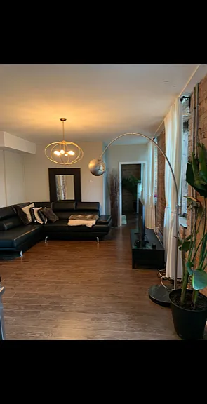 225 Gladstone Ave — Photo 137