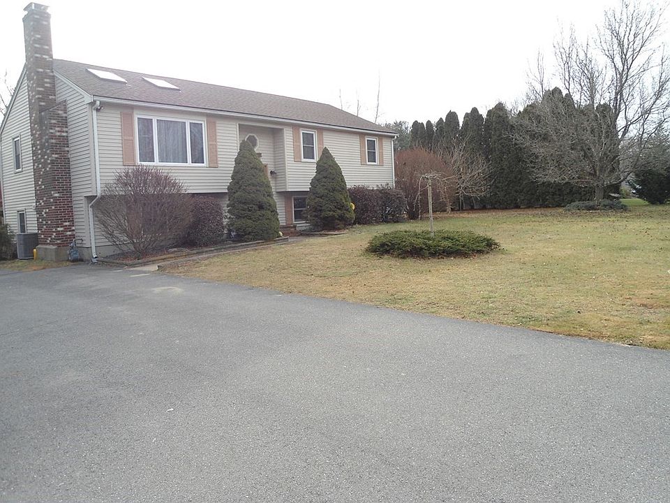 10 Hubbard Ln, Bridgewater, MA 02324 Zillow