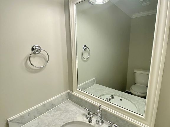 5th image of 1439 Bering Dr #1523