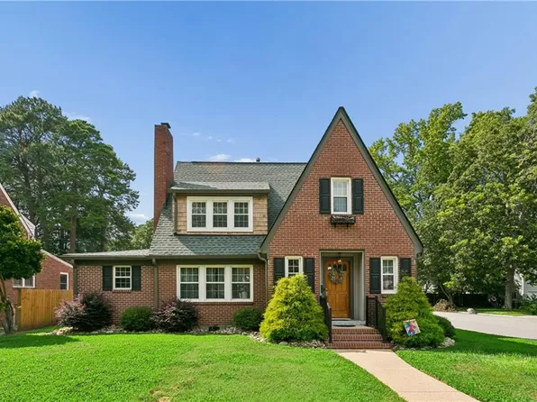 9 Shirley Rd, Newport News, VA 23601