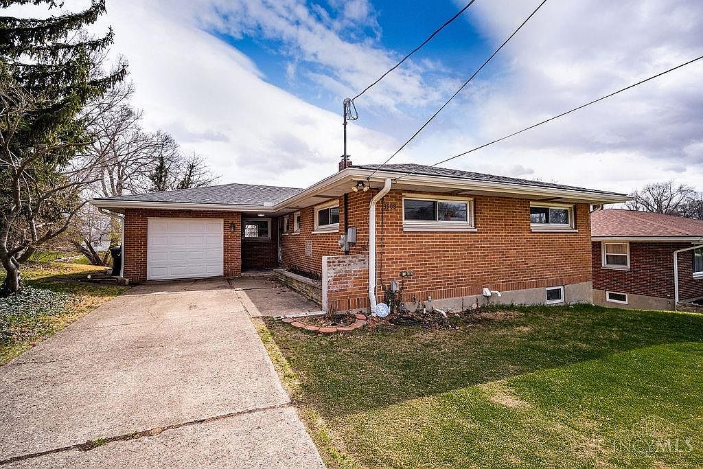 chan　1/4 3908 N Cheyenne Street, Tacoma, WA 98407 | Zillow
